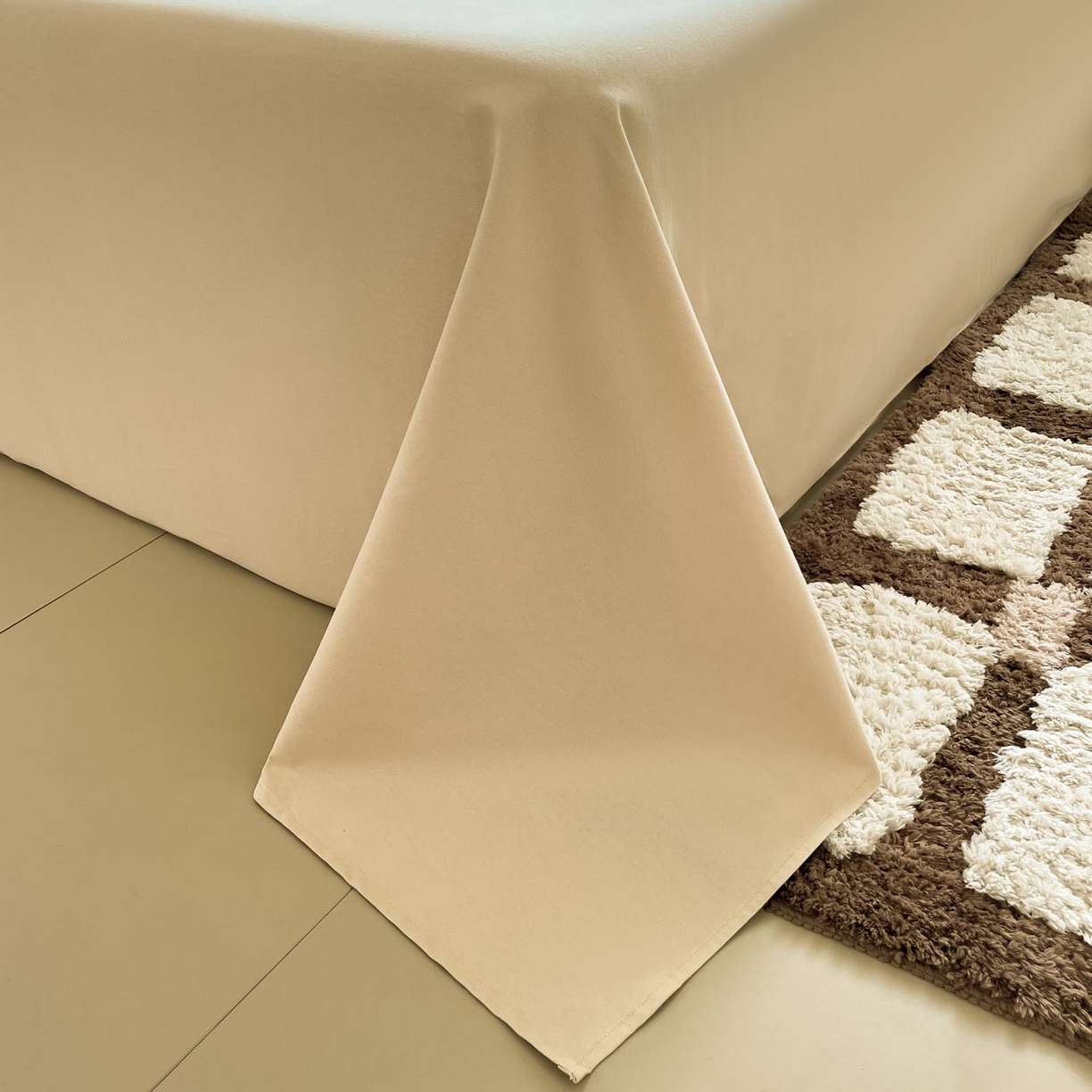 91家纺网 家纺一手货源 找家纺 涵宸家纺 2025新款加厚全棉磨毛印花四件套--罗马系列 场景二 D妙染