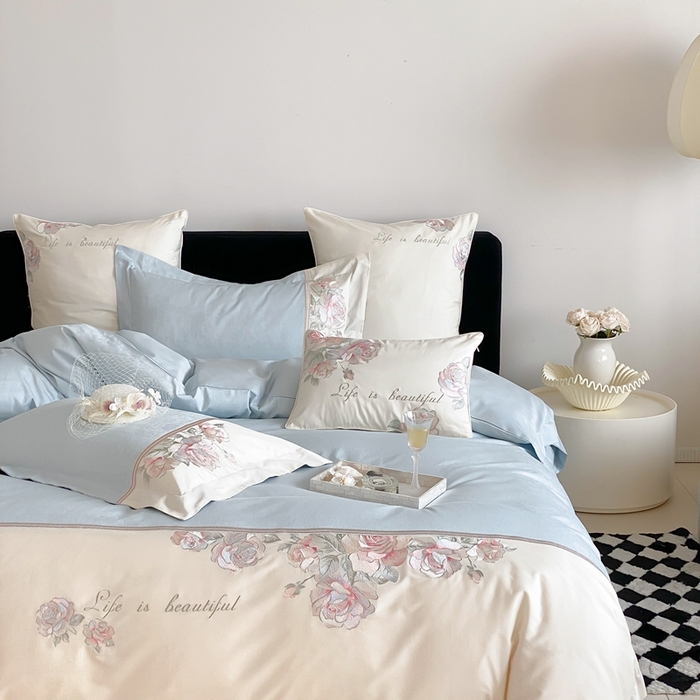 91家纺网 家纺一手货源 找家纺 初拾 2025新款100s全棉纯棉小法式刺绣四件套-杜乐丽花园 杜乐丽花园-晴天蓝