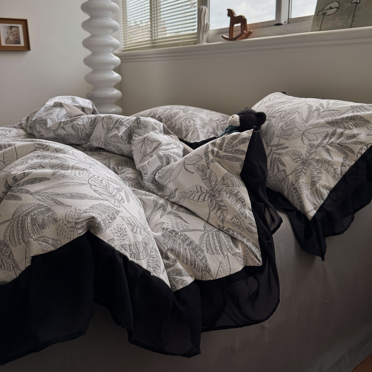 91家纺网 家纺一手货源 找家纺 雅居纺家纺 2025新款全棉纯棉赫本风磨毛蕾丝花边四件套-风格二 叶叶情怀