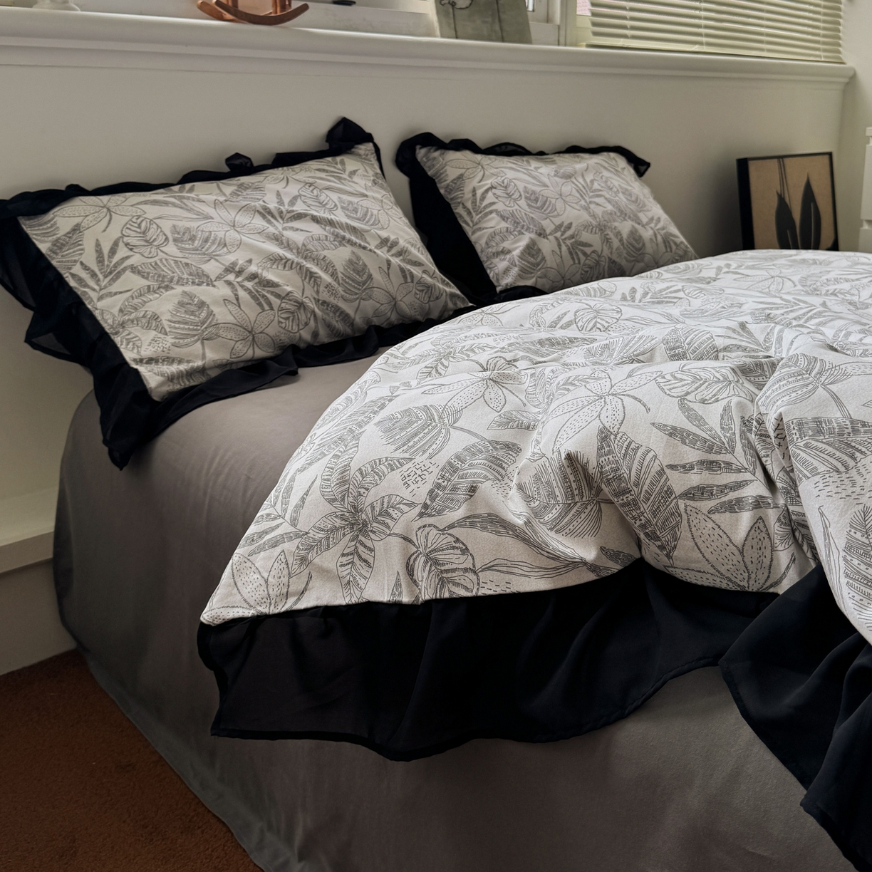 91家纺网 家纺一手货源 找家纺 雅居纺家纺 2025新款全棉纯棉赫本风磨毛蕾丝花边四件套-风格二 叶叶情怀