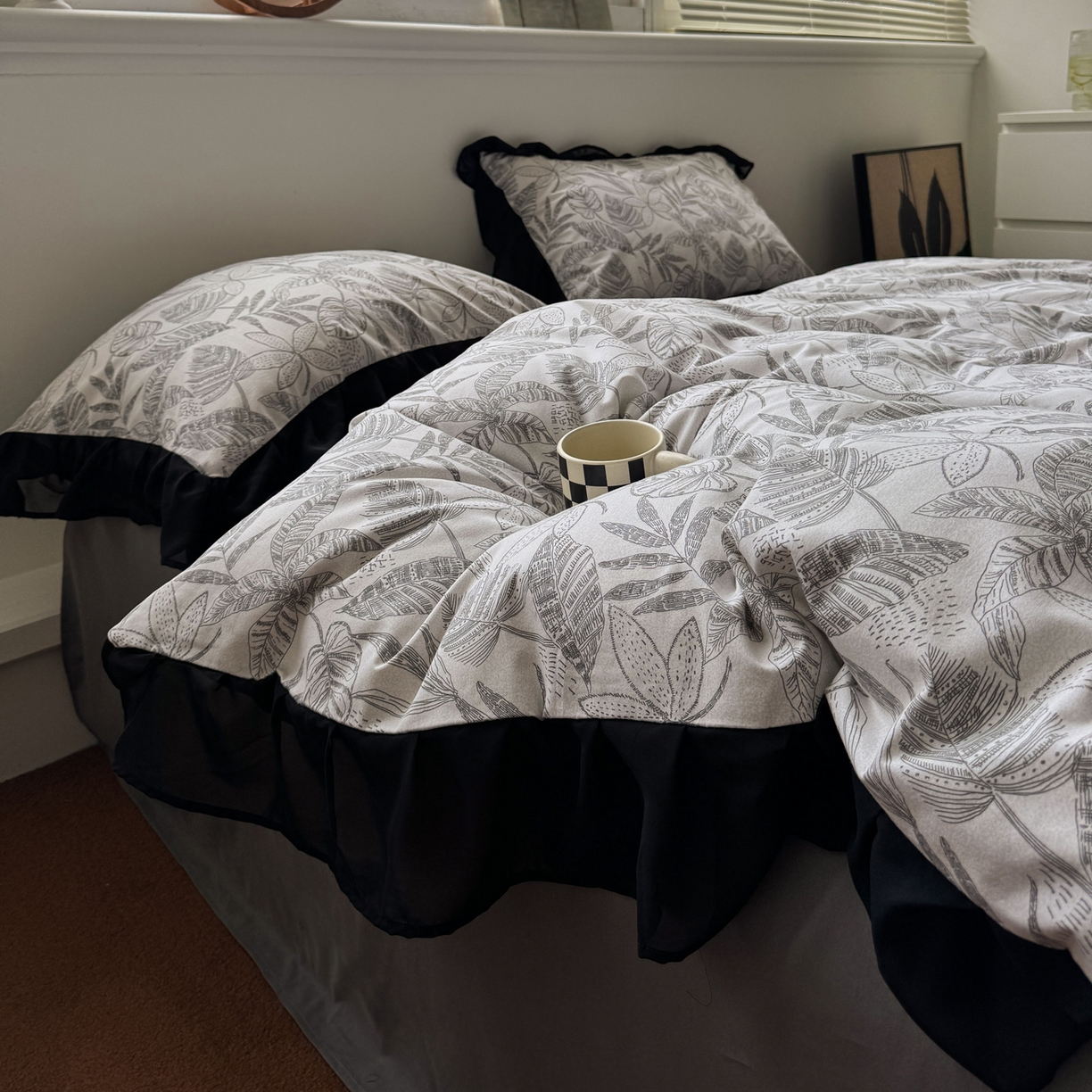 91家纺网 家纺一手货源 找家纺 雅居纺家纺 2025新款全棉纯棉赫本风磨毛蕾丝花边四件套-风格二 叶叶情怀