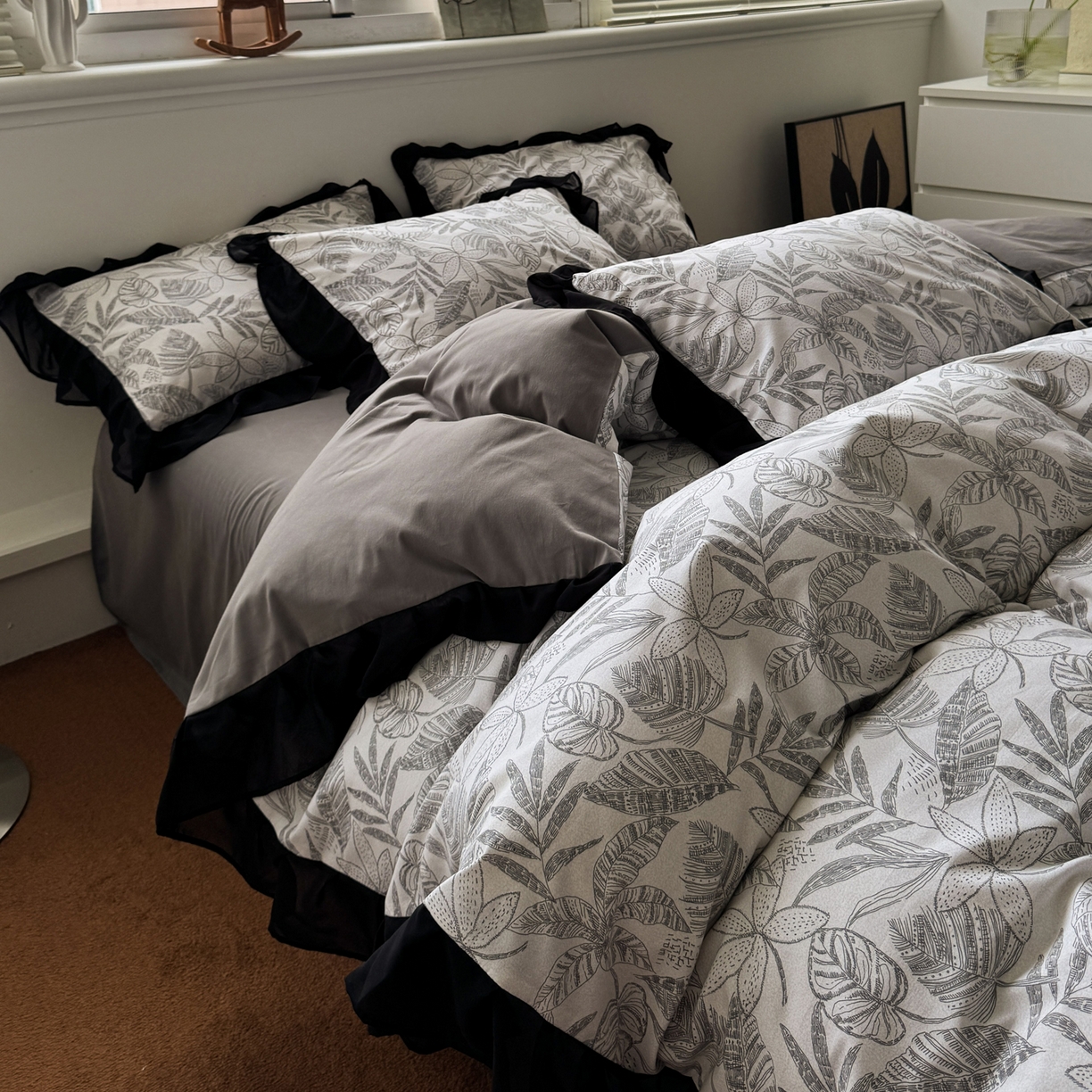 91家纺网 家纺一手货源 找家纺 雅居纺家纺 2025新款全棉纯棉赫本风磨毛蕾丝花边四件套-风格二 叶叶情怀