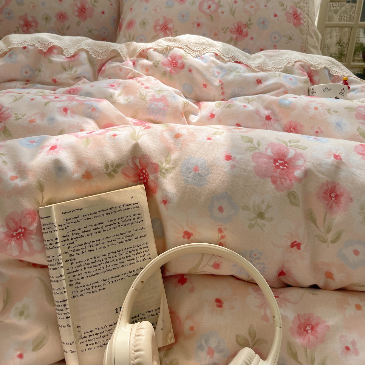 91家纺网 家纺一手货源 找家纺 雅居纺家纺 2025新款全棉纯棉韩版花边磨毛四件套 花边粉色花漾