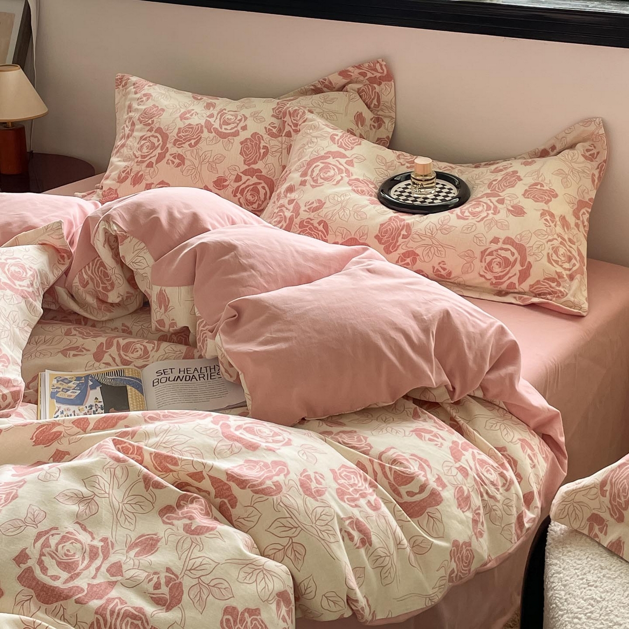 涵宸家纺 2025新款加厚全棉磨毛印花四件套--罗马系列 场景二 F花束