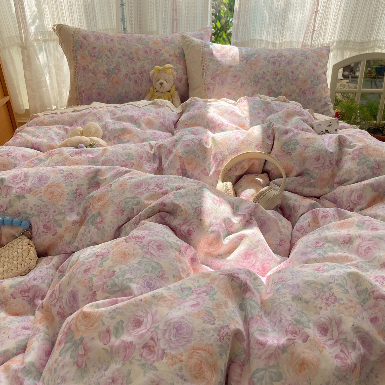 91家纺网 家纺一手货源 找家纺 雅居纺家纺 2025新款全棉纯棉韩版花边磨毛四件套 花边紫色花语