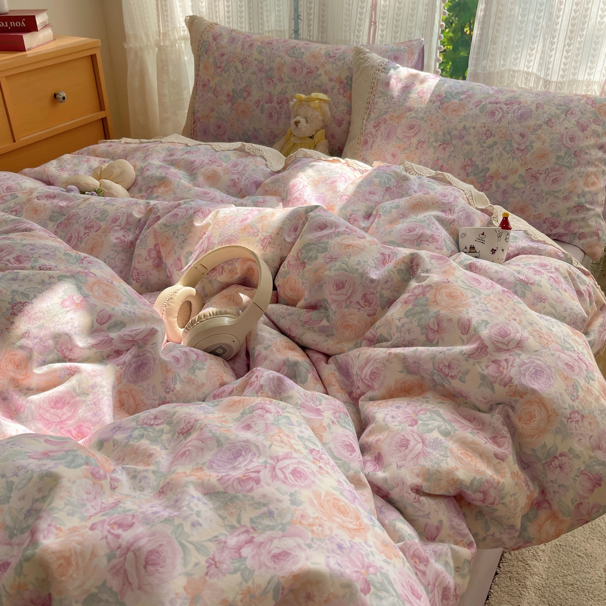 91家纺网 家纺一手货源 找家纺 雅居纺家纺 2025新款全棉纯棉韩版花边磨毛四件套 花边紫色花语