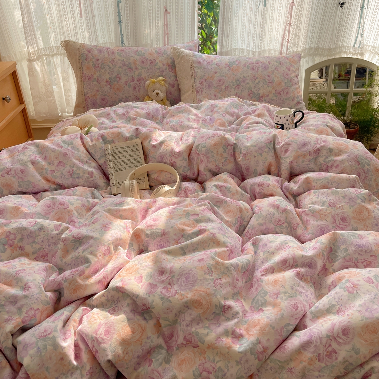 91家纺网 家纺一手货源 找家纺 雅居纺家纺 2025新款全棉纯棉韩版花边磨毛四件套 花边紫色花语