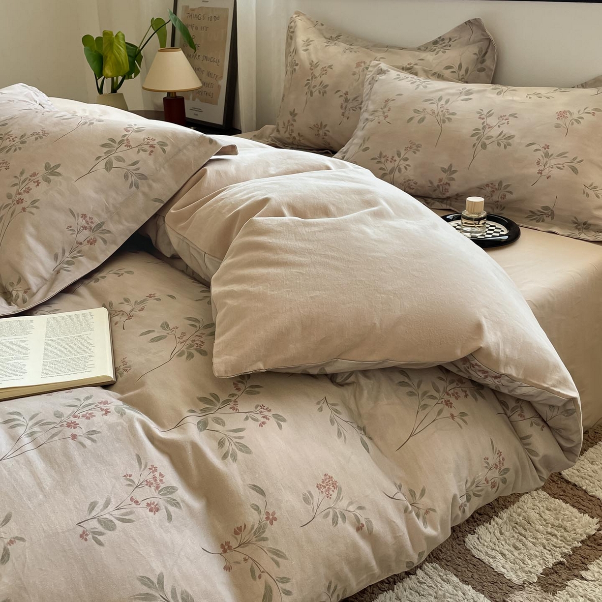 涵宸家纺 2025新款加厚全棉磨毛印花四件套--罗马系列 场景二 F冷清舟