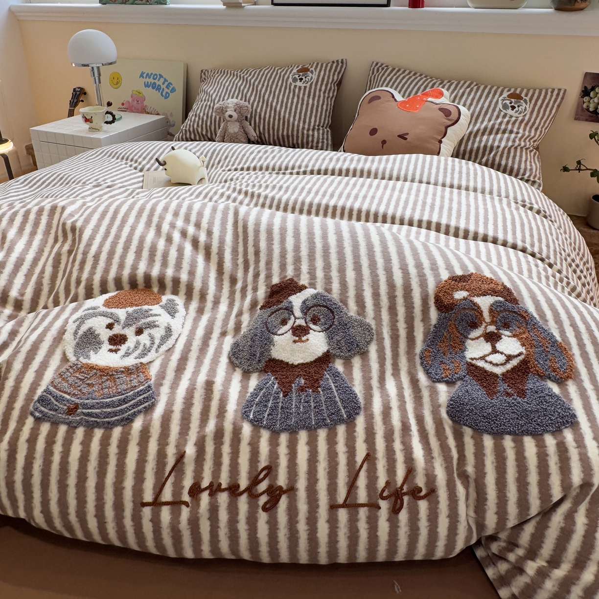 91家纺网 家纺一手货源 找家纺 （总）雅居纺家纺 2025新款全棉纯棉磨毛毛巾绣四件套