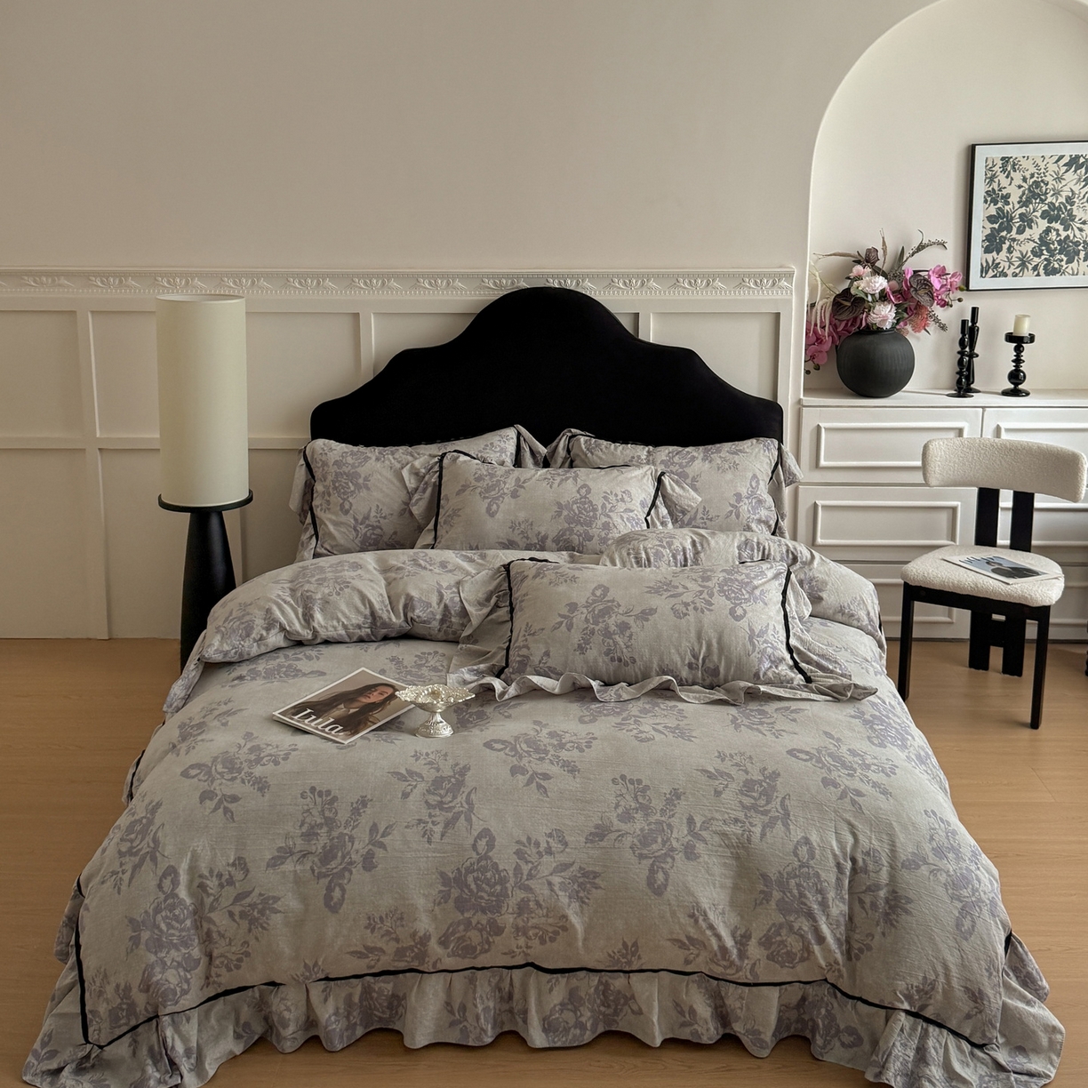 91家纺网 家纺一手货源 找家纺 吾欢心 2025新款法式加厚复古亚麻皱皱纱印花款四件套 绮梦凡尔赛紫