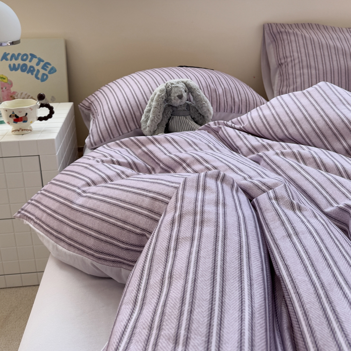 91家纺网 家纺一手货源 找家纺 雅居纺家纺 2025新款全棉纯棉磨毛毛巾绣四件套 蝴蝶结爱心狗狗