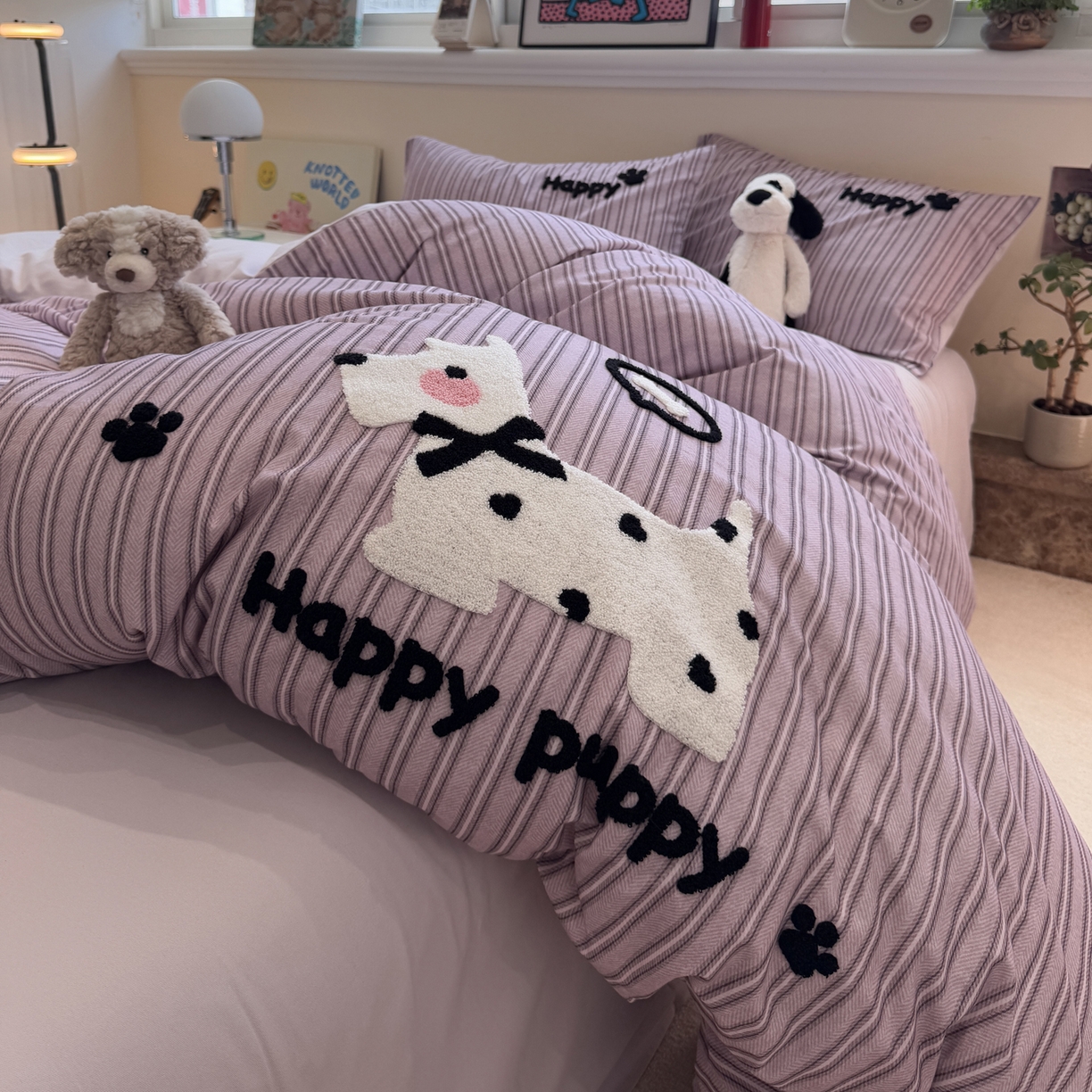 91家纺网 家纺一手货源 找家纺 雅居纺家纺 2025新款全棉纯棉磨毛毛巾绣四件套 蝴蝶结爱心狗狗