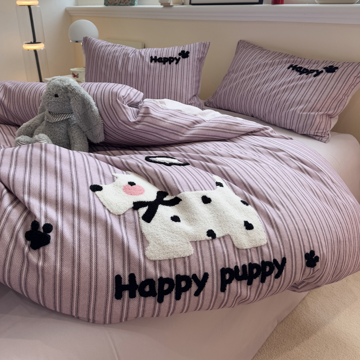 91家纺网 家纺一手货源 找家纺 雅居纺家纺 2025新款全棉纯棉磨毛毛巾绣四件套 蝴蝶结爱心狗狗