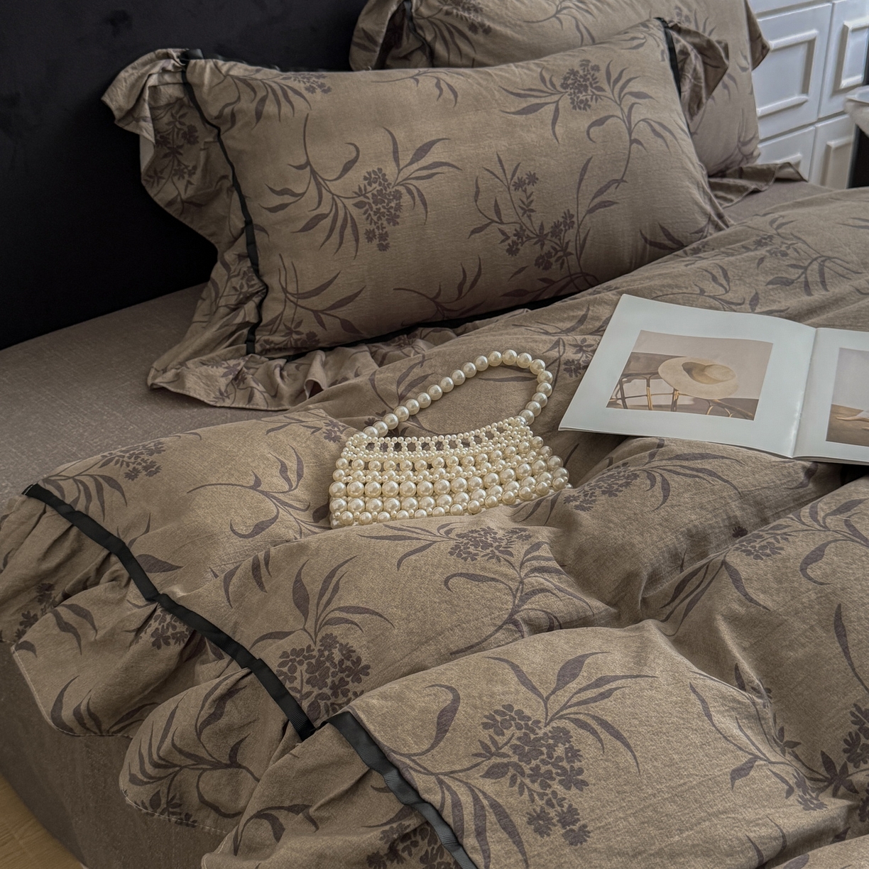 91家纺网 家纺一手货源 找家纺 吾欢心 2025新款法式加厚复古亚麻皱皱纱印花款四件套 叙语时光