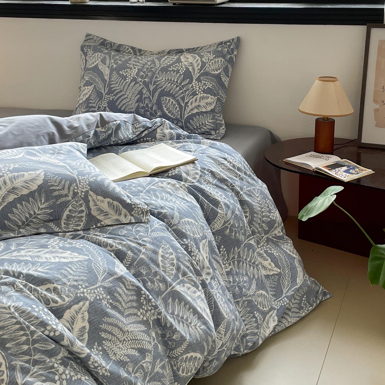 91家纺网 家纺一手货源 找家纺 涵宸家纺 2025新款加厚全棉磨毛印花四件套--罗马系列 场景二 F阡陌