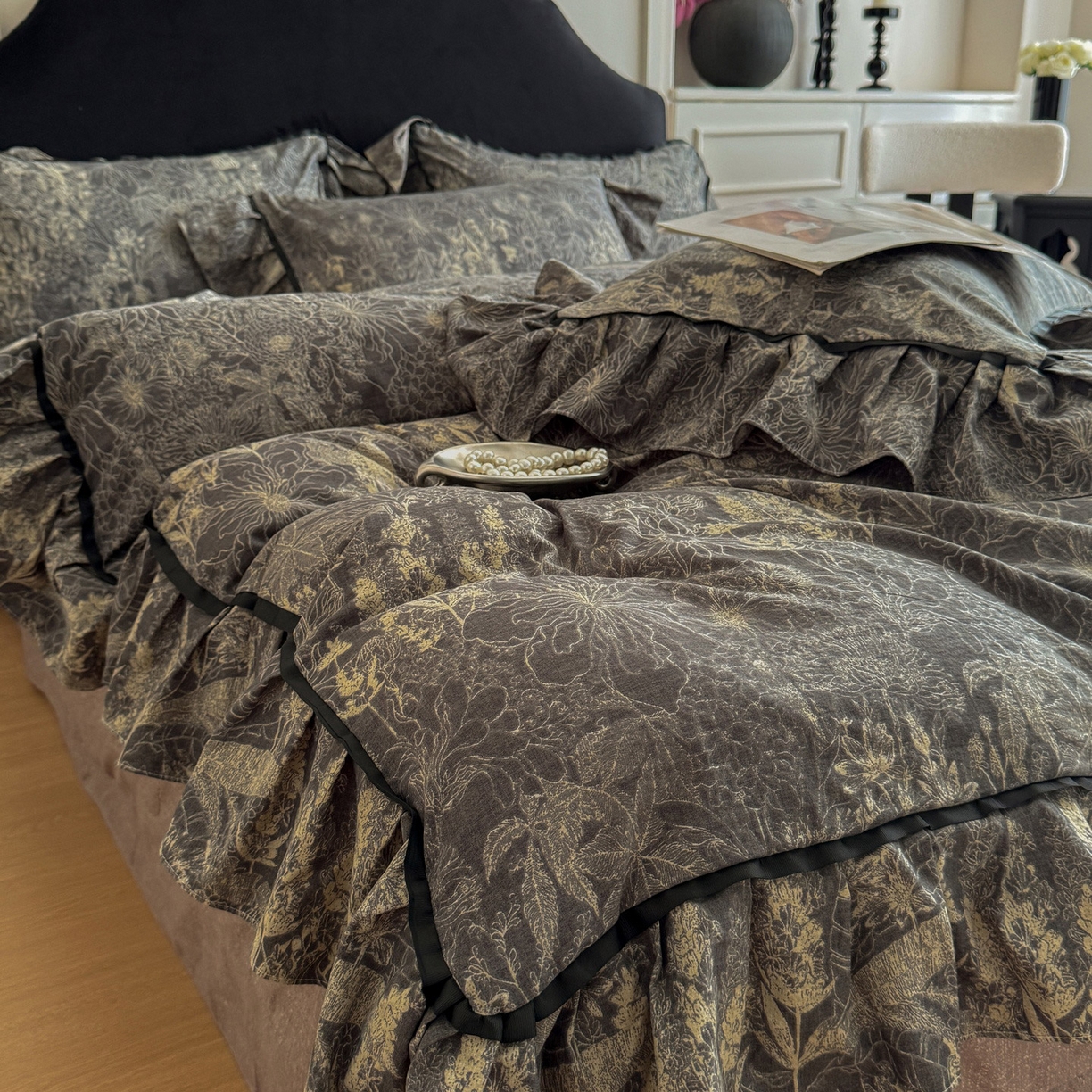 91家纺网 家纺一手货源 找家纺 吾欢心 2025新款法式加厚复古亚麻皱皱纱印花款四件套 印象巴黎