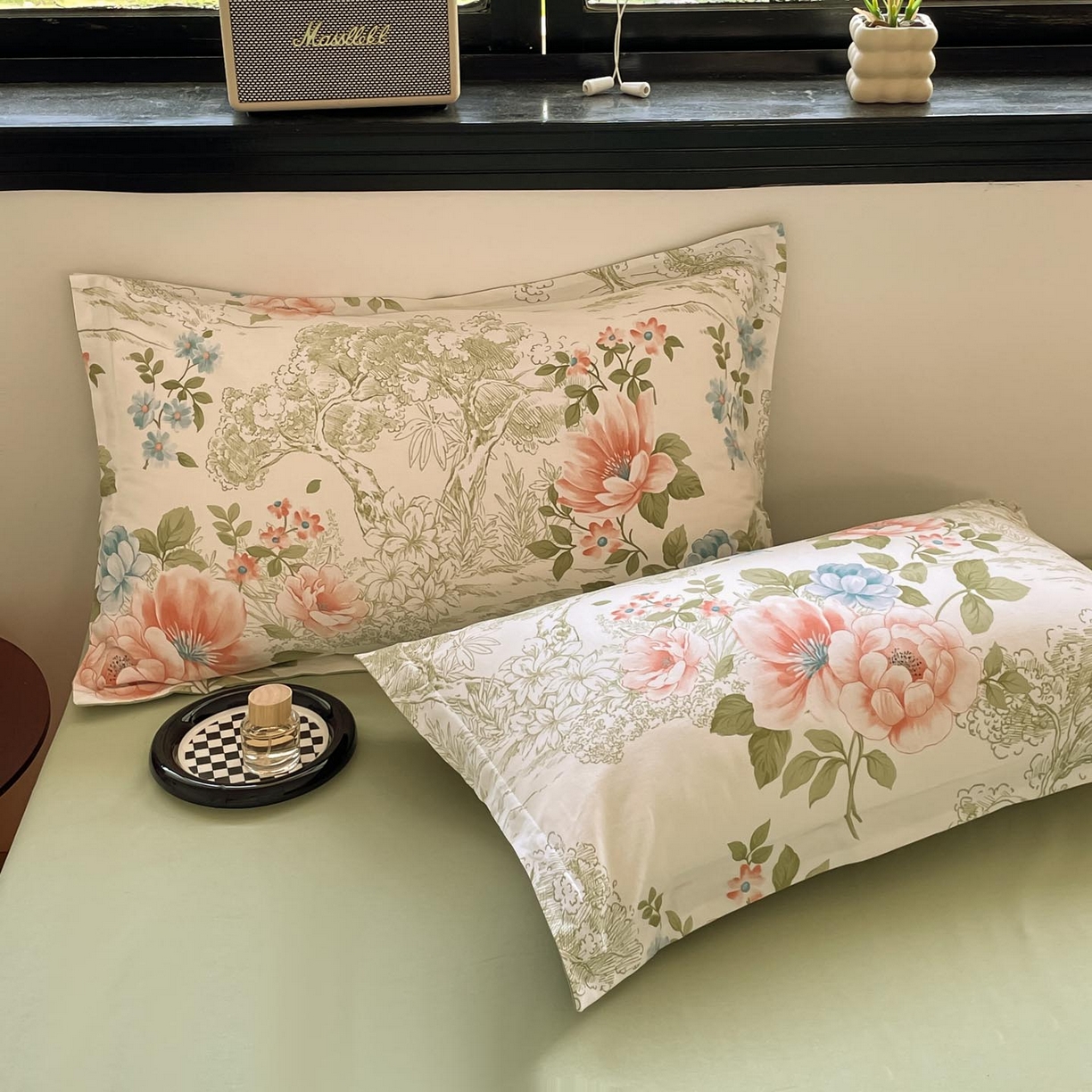 91家纺网 家纺一手货源 找家纺 涵宸家纺 2025新款加厚全棉磨毛印花四件套--罗马系列 场景二 F怡然