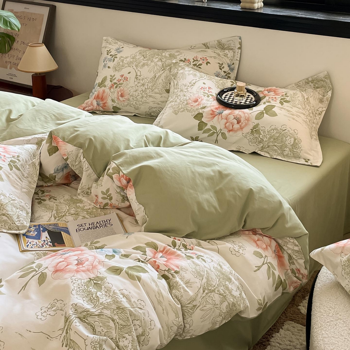 91家纺网 家纺一手货源 找家纺 涵宸家纺 2025新款加厚全棉磨毛印花四件套--罗马系列 场景二 F怡然