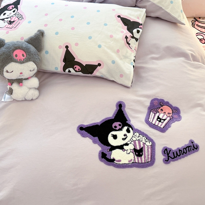 91家纺网 家纺一手货源 找家纺 雅居纺家纺 2025新款全棉纯棉磨毛三丽鸥毛巾绣四件套 百变库洛米