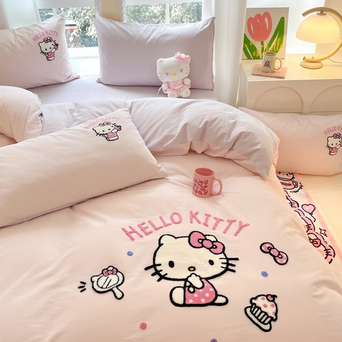 91家纺网 家纺一手货源 找家纺 雅居纺家纺 2025新款全棉纯棉磨毛三丽鸥毛巾绣四件套 蛋糕KT