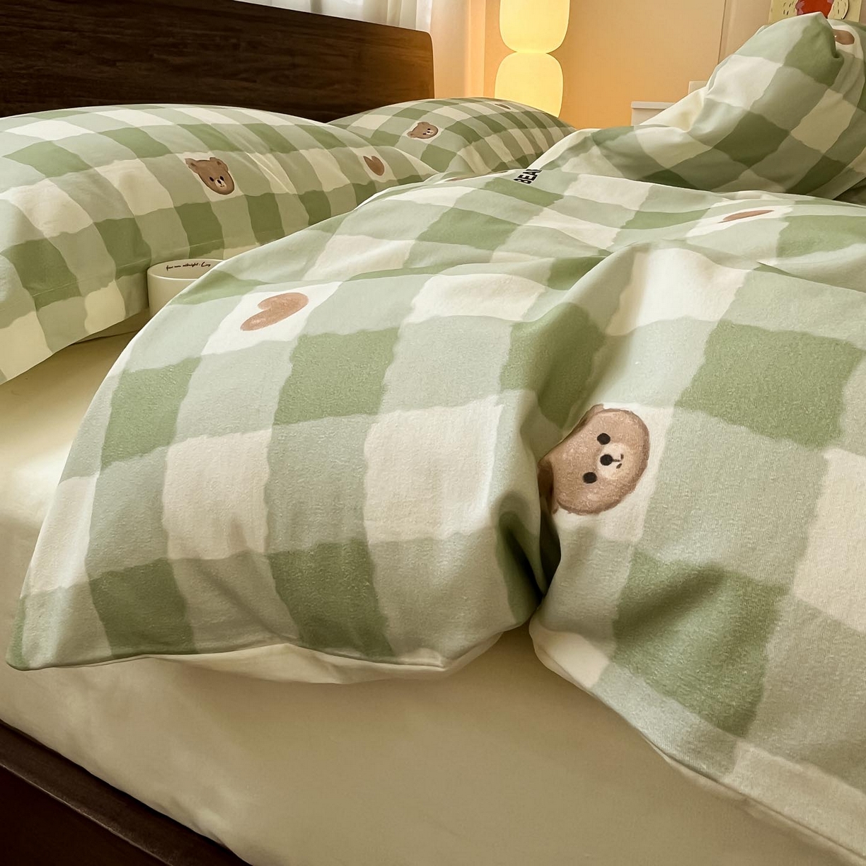 91家纺网 家纺一手货源 找家纺 （总）涵宸家纺 2025新款加厚全棉磨毛印花四件套--罗马系列 场景一