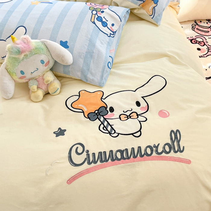 91家纺网 家纺一手货源 找家纺 雅居纺家纺 2025新款全棉纯棉磨毛三丽鸥毛巾绣四件套 星星玉桂狗