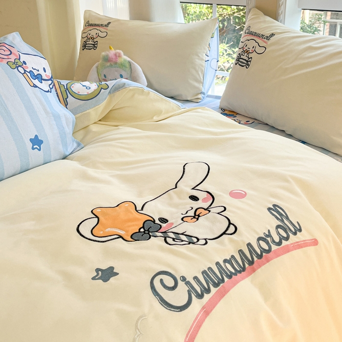 91家纺网 家纺一手货源 找家纺 雅居纺家纺 2025新款全棉纯棉磨毛三丽鸥毛巾绣四件套 星星玉桂狗