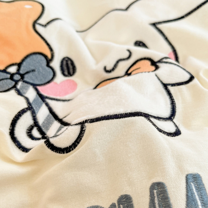 91家纺网 家纺一手货源 找家纺 雅居纺家纺 2025新款全棉纯棉磨毛三丽鸥毛巾绣四件套 星星玉桂狗