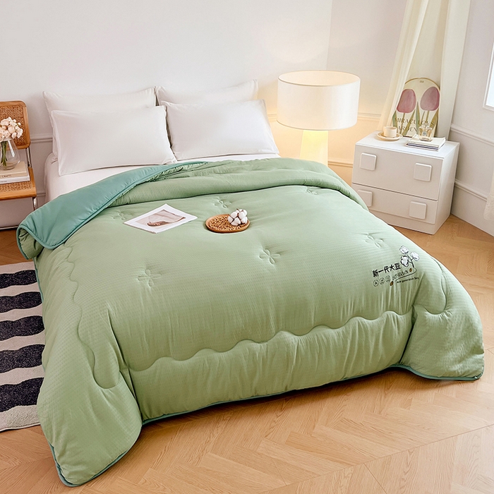 91家纺网 家纺一手货源 找家纺 VIP被业 2025新款简约新一代泡泡棉大豆被冬被被子被芯 草绿