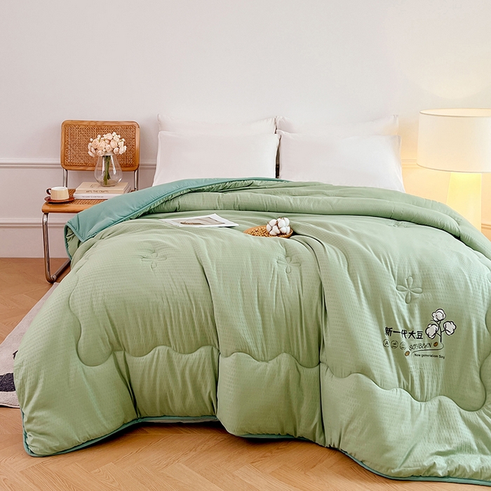 91家纺网 家纺一手货源 找家纺 VIP被业 2025新款简约新一代泡泡棉大豆被冬被被子被芯 草绿