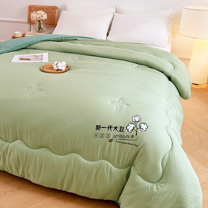 91家纺网 家纺一手货源 找家纺 VIP被业 2025新款简约新一代泡泡棉大豆被冬被被子被芯 草绿