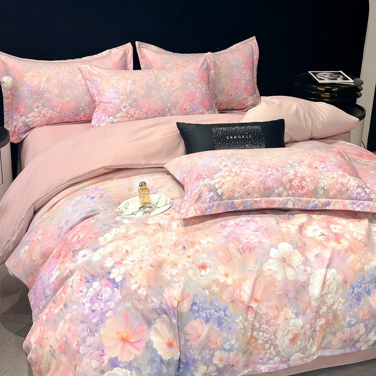 91家纺网 家纺一手货源 找家纺 喜四方 2025新款加厚全棉大版印花四件套 繁花似锦-粉