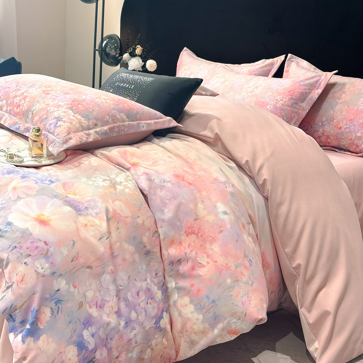 91家纺网 家纺一手货源 找家纺 喜四方 2025新款加厚全棉大版印花四件套 繁花似锦-粉