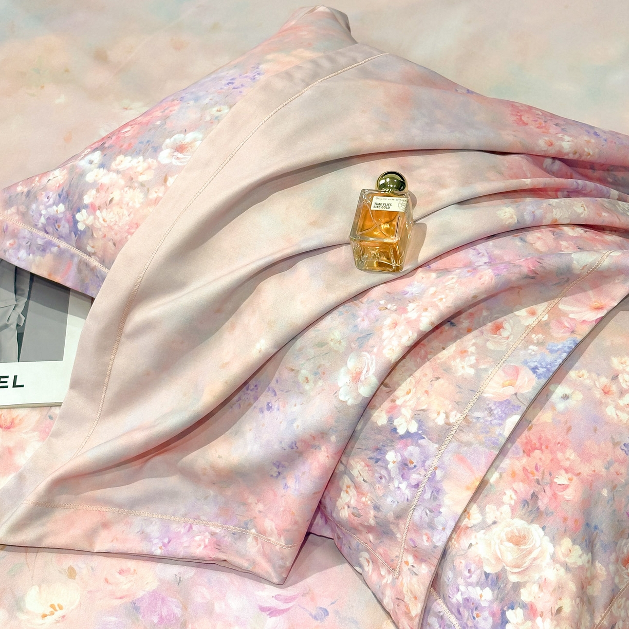 91家纺网 家纺一手货源 找家纺 喜四方 2025新款加厚全棉大版印花四件套 繁花似锦-粉