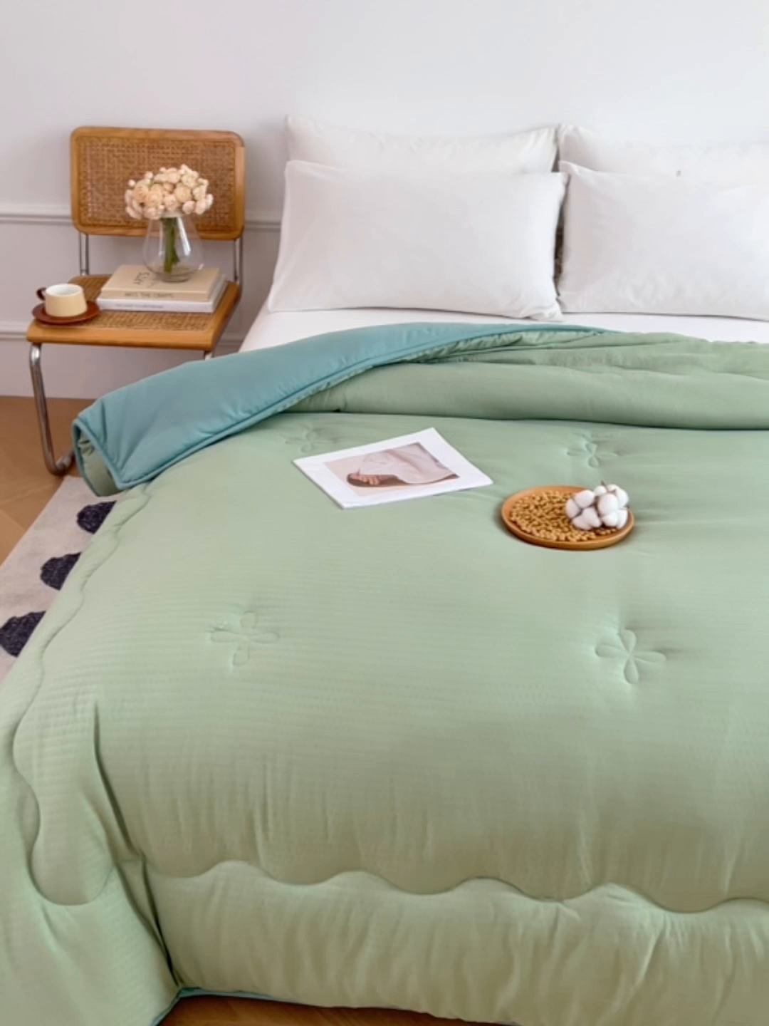 91家纺网 家纺一手货源 找家纺 VIP被业 2025新款简约新一代泡泡棉大豆被冬被被子被芯 草绿