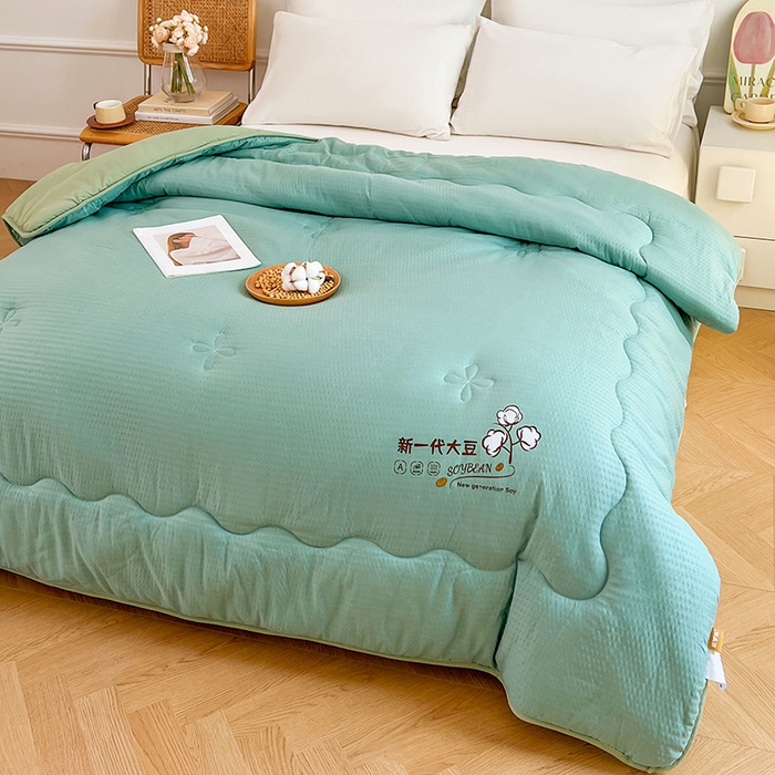 91家纺网 家纺一手货源 找家纺 VIP被业 2025新款简约新一代泡泡棉大豆被冬被被子被芯 豆绿