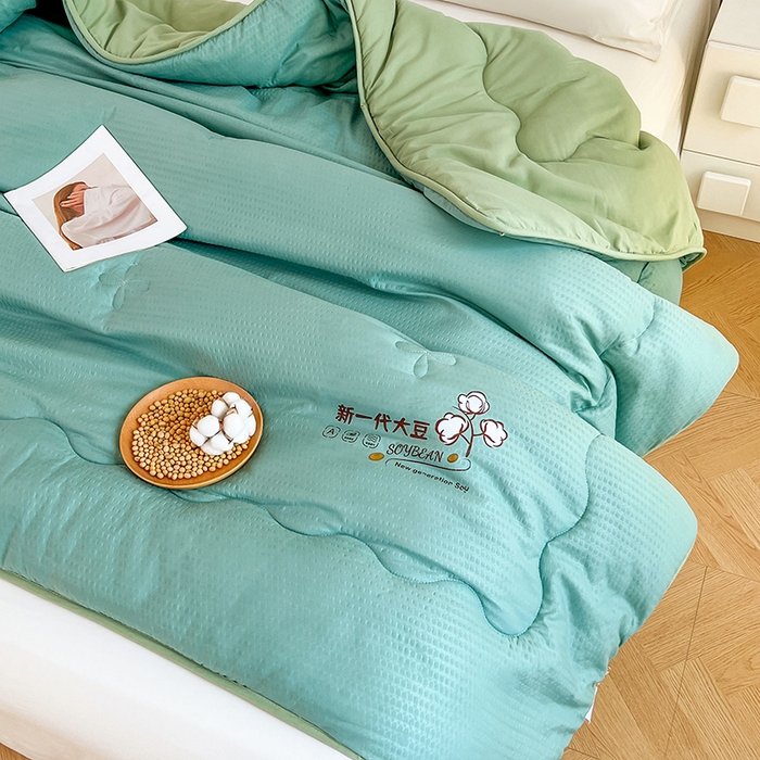 91家纺网 家纺一手货源 找家纺 VIP被业 2025新款简约新一代泡泡棉大豆被冬被被子被芯 豆绿