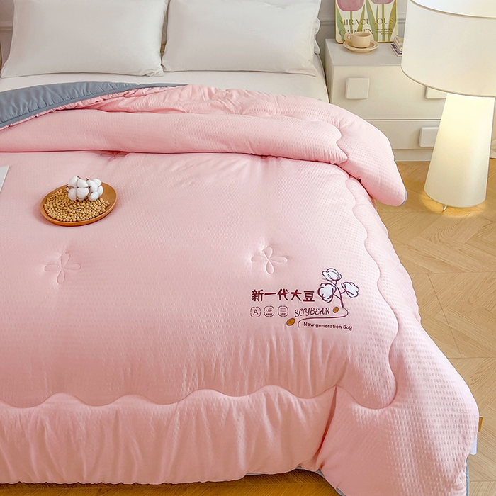 91家纺网 家纺一手货源 找家纺 VIP被业 2025新款简约新一代泡泡棉大豆被冬被被子被芯 粉色