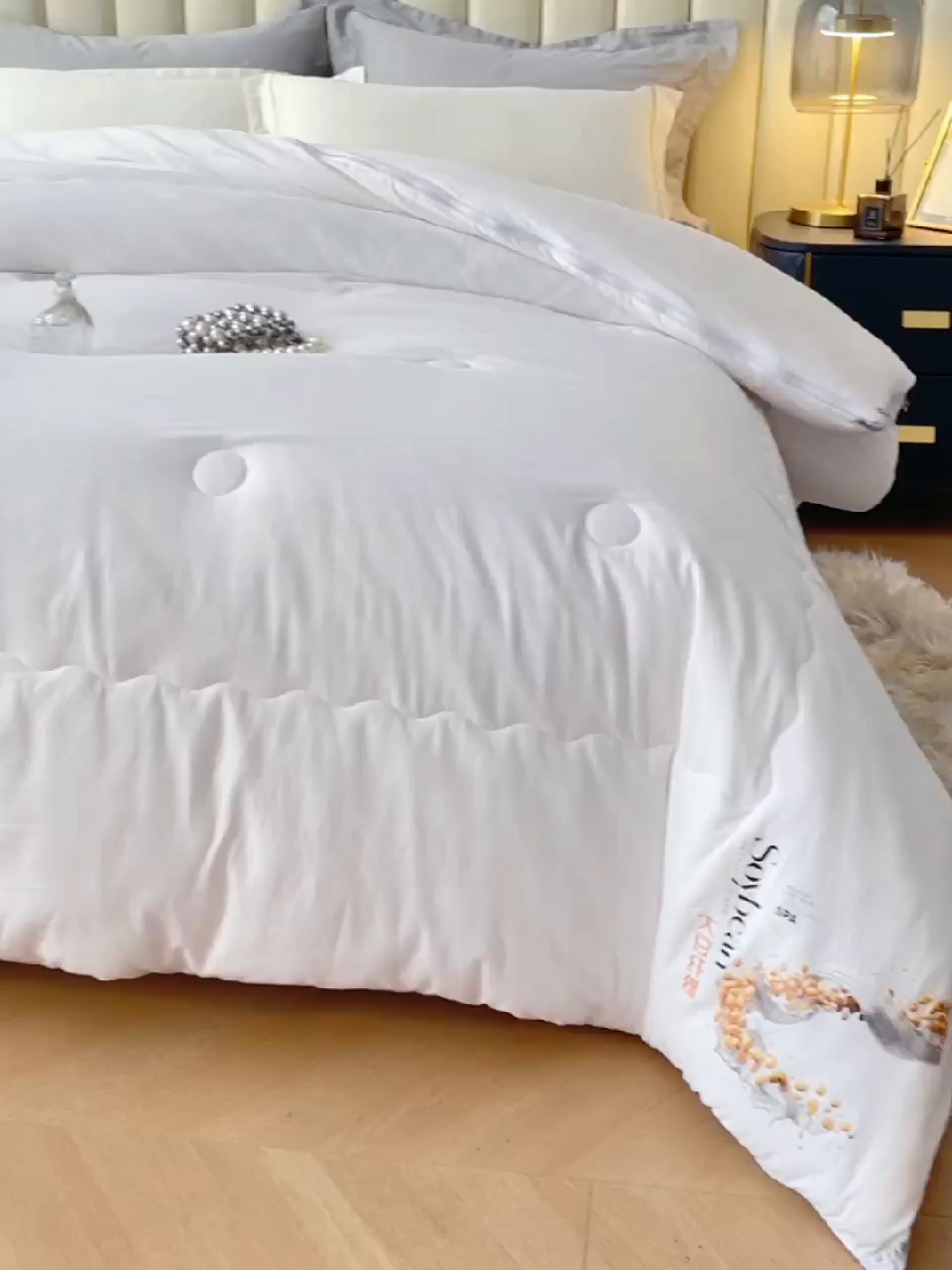 91家纺网 家纺一手货源 找家纺 VIP被业 2025新款简约芯享生态棉双胎子母被被子被芯（拉链款） 白色