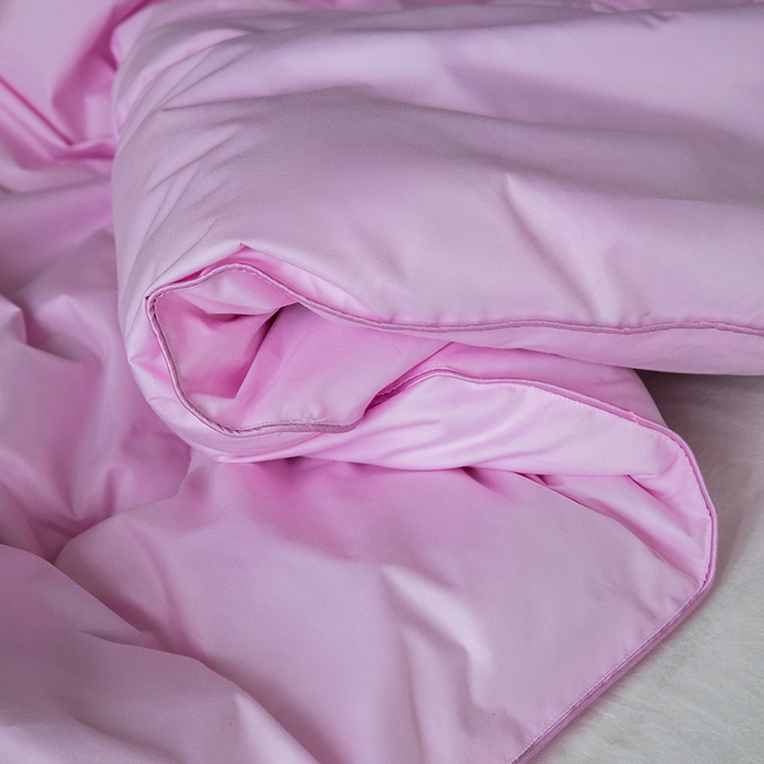 91家纺网 家纺一手货源 找家纺 VIP被业 2025新款简约无味纯色羊毛被冬被被子被芯 粉色