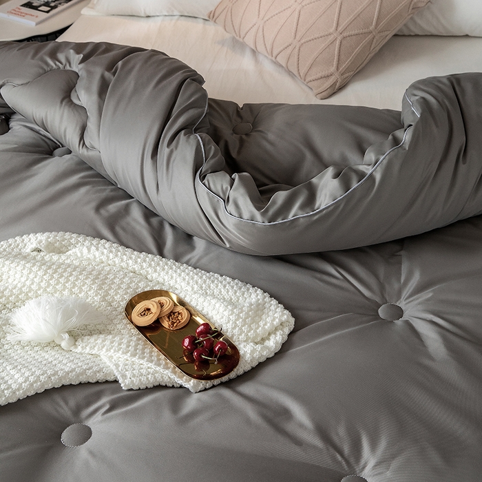 91家纺网 家纺一手货源 找家纺 VIP被业 2025新款简约无味纯色羊毛被冬被被子被芯 灰色