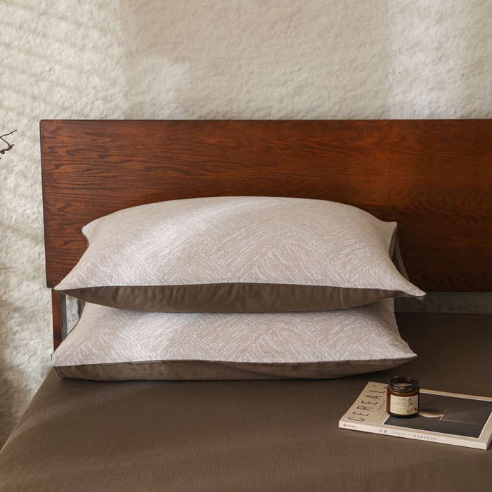 91家纺网 家纺一手货源 找家纺 眠博士 2025新款全棉提花磨毛单枕套 提花磨毛枕套-缤纷杏