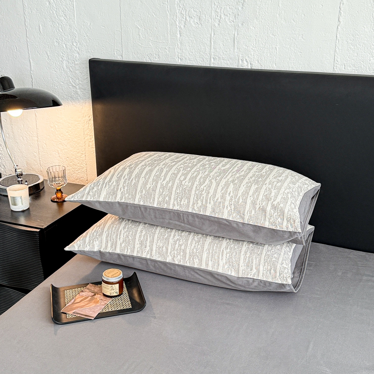 91家纺网 家纺一手货源 找家纺 眠博士 2025新款全棉提花磨毛单枕套 提花磨毛枕套-流光灰