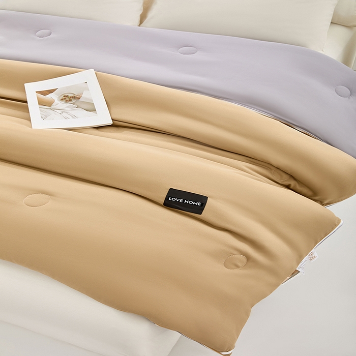 91家纺网 家纺一手货源 找家纺 VIP被业 2025新款双拼贴标大豆子母被冬被被子被芯 卡其拼灰