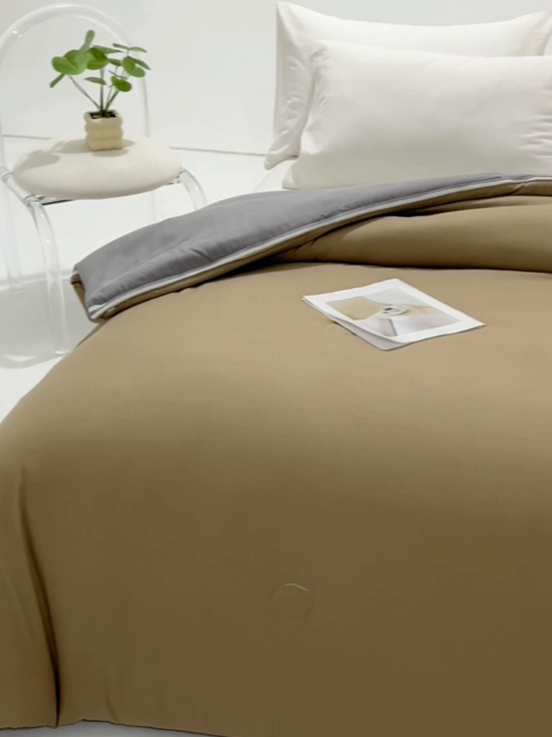 91家纺网 家纺一手货源 找家纺 VIP被业 2025新款双拼贴标大豆子母被冬被被子被芯 卡其拼灰