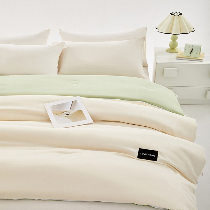 91家纺网 家纺一手货源 找家纺 VIP被业 2025新款双拼贴标大豆子母被冬被被子被芯 米拼绿