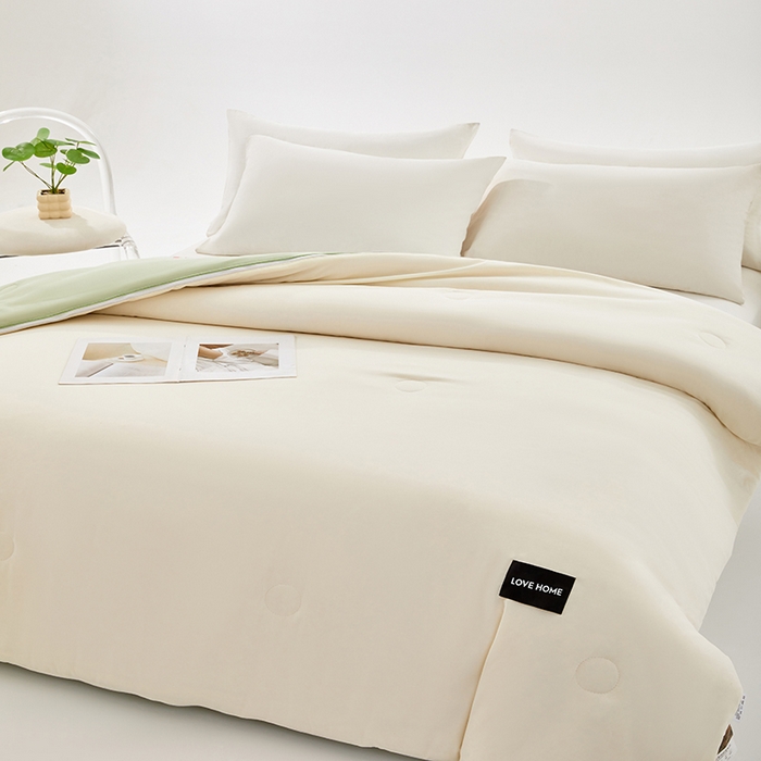 91家纺网 家纺一手货源 找家纺 VIP被业 2025新款双拼贴标大豆子母被冬被被子被芯 米拼绿