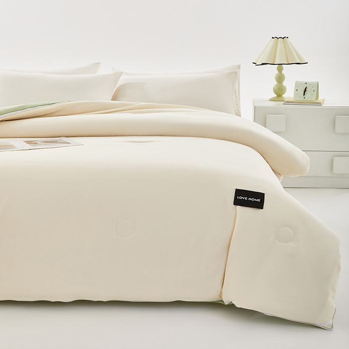 91家纺网 家纺一手货源 找家纺 VIP被业 2025新款双拼贴标大豆子母被冬被被子被芯 米拼绿