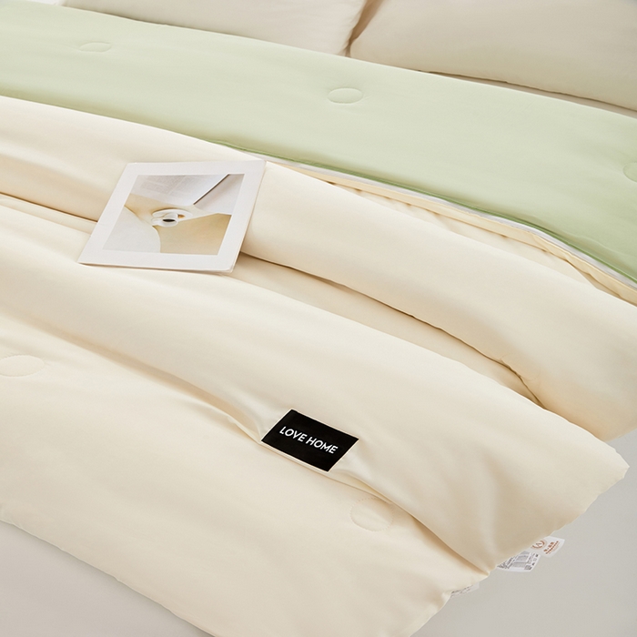 91家纺网 家纺一手货源 找家纺 VIP被业 2025新款双拼贴标大豆子母被冬被被子被芯 米拼绿