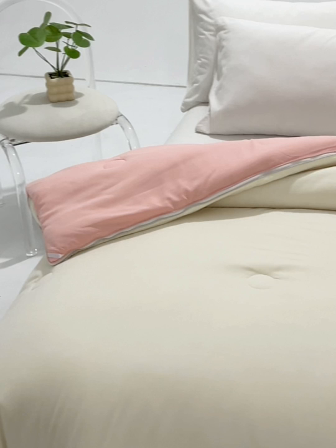 91家纺网 家纺一手货源 找家纺 VIP被业 2025新款双拼贴标大豆子母被冬被被子被芯 米拼粉